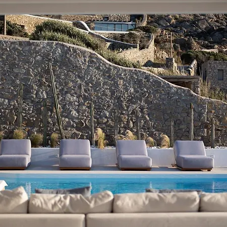 Santa Esmeralda Mykonos