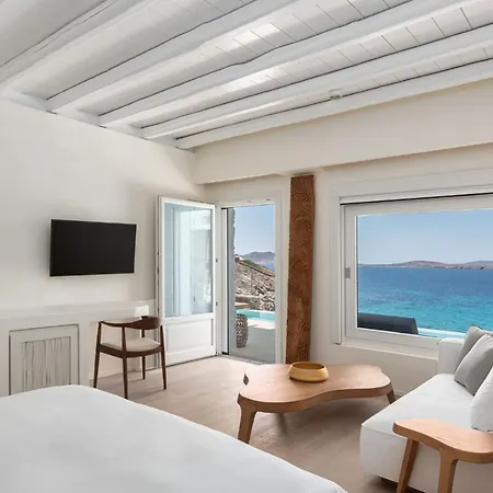 Santa Esmeralda Mykonos *