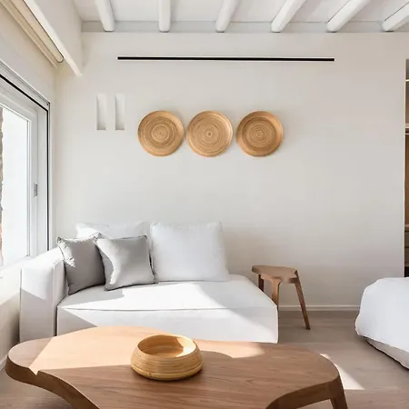 Santa Esmeralda Mykonos * Agios Ioannis Diakoftis